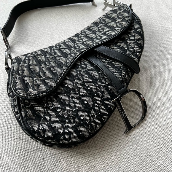 DIOR Vintage Oblique Trotter Saddle Bag - Picture 2 of 13